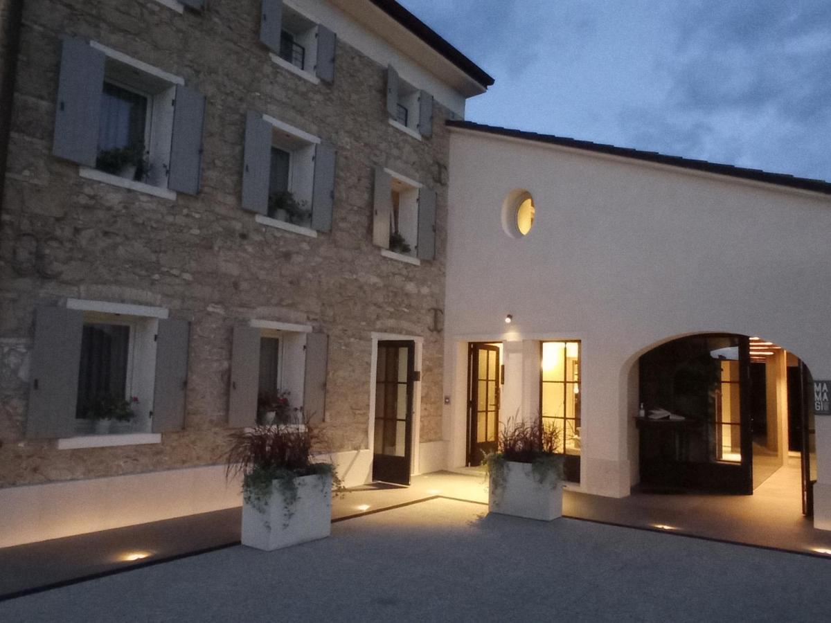 Locanda Mamagio 瓦尔多比亚德内 外观 照片